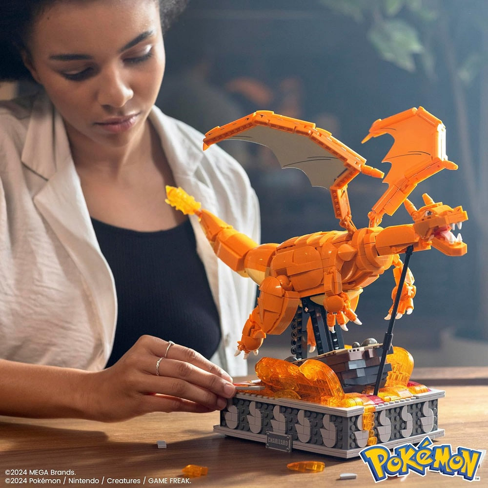 Brinquedo de Construção Mega Pokémon Charizard Movement - Mattel